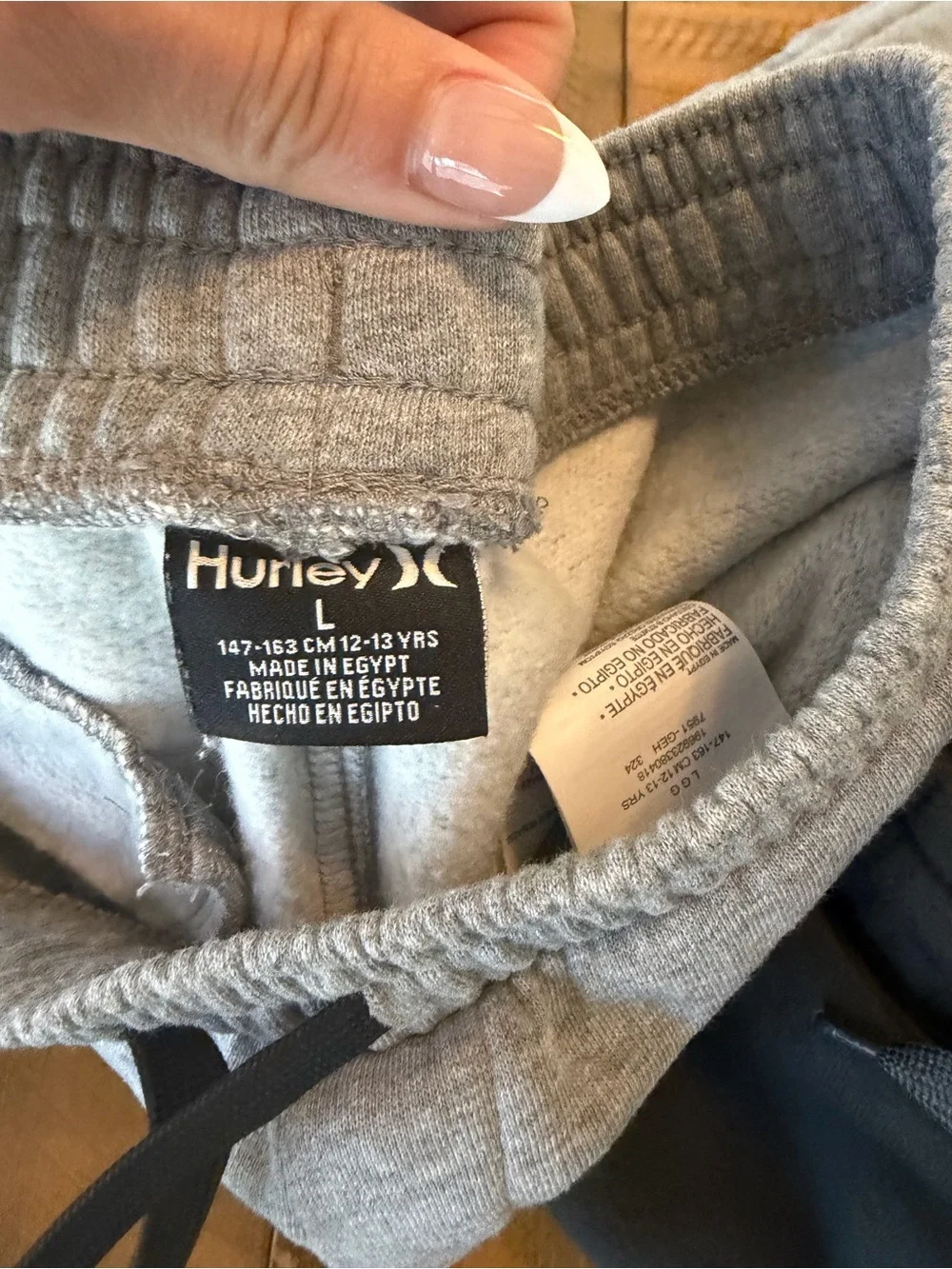 Hurley Kids Size 14/16 Sweatpants Set in Black (2) and Light Gray (1)
